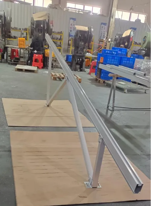 W type aluminum ground mounting system
